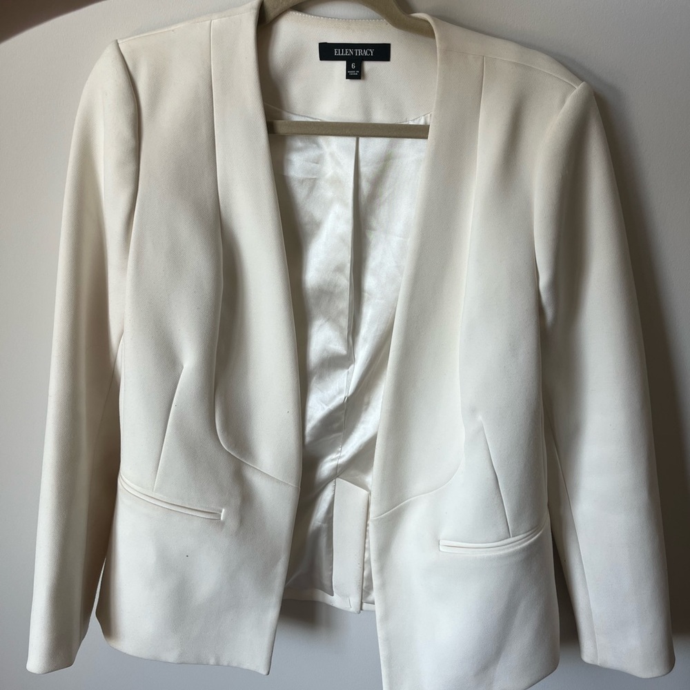 Ellen Tracy white blazer